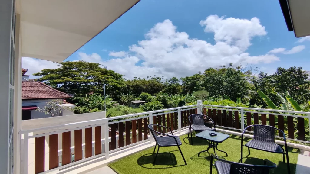 Balcony Honga Sanur Villa